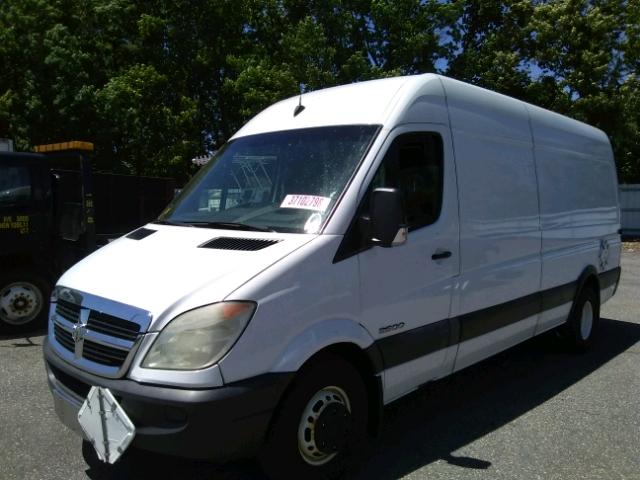 WD0PF445085258129 - 2008 DODGE SPRINTER 3 WHITE photo 2