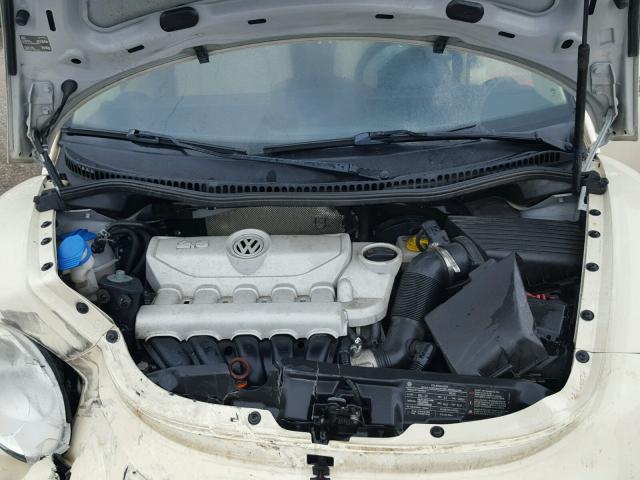 3VWPW3AG1AM017346 - 2010 VOLKSWAGEN NEW BEETLE 奶油色 照片 7