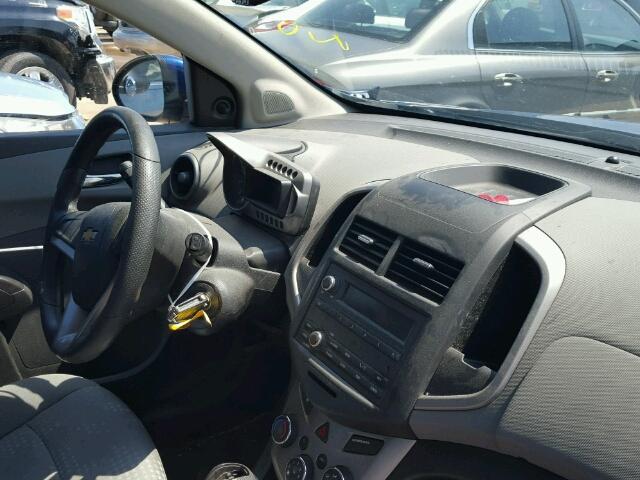 1G1JA6SHXE4150343 - 2014 CHEVROLET SONIC LS BLUE photo 9