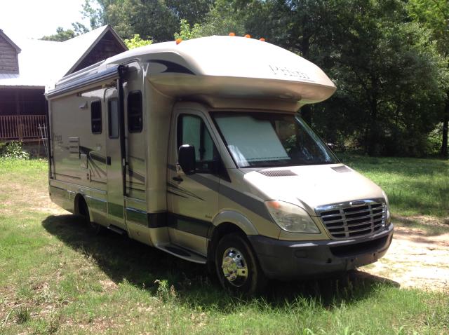 WDPPF445689358696 - 2008 FREIGHTLINER SPRINTER 3 TAN photo 1