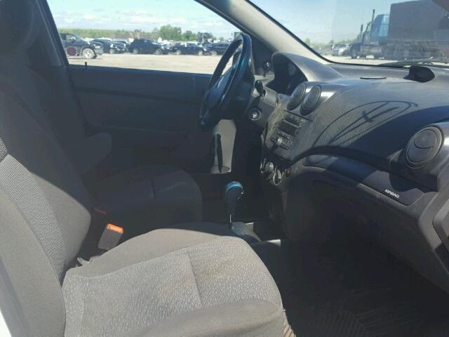 KL1TD55678B147127 - 2008 CHEVROLET AVEO BASE Blanc photo 5