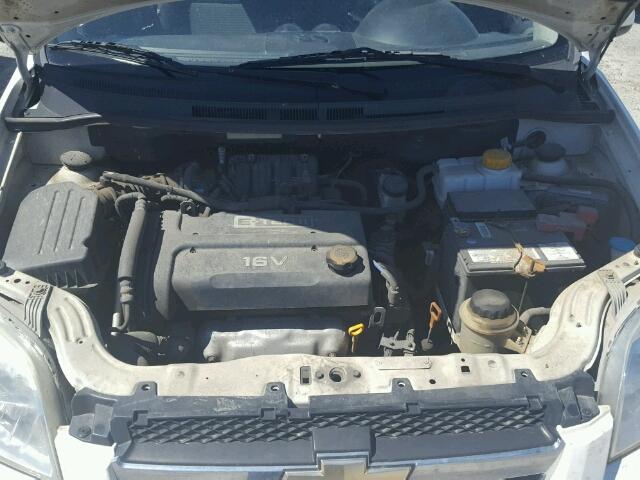 KL1TD55678B147127 - 2008 CHEVROLET AVEO BASE Blanc photo 7