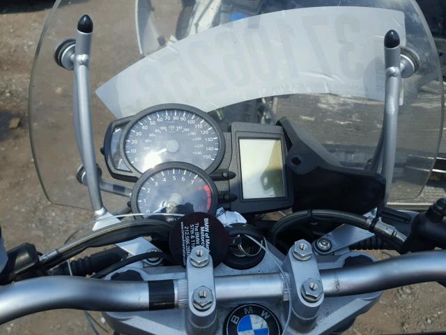 WB10398047ZS25122 - 2007 BMW R1200 R BLACK photo 8