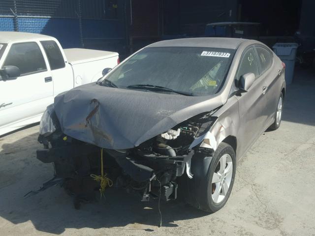 5NPDH4AE0CH147163 - 2012 HYUNDAI ELANTRA GL GRAY photo 2