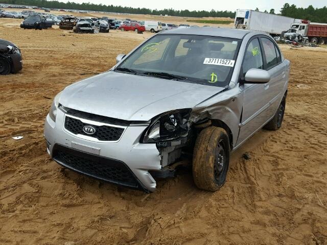 KNADH4A39B6912794 - 2011 KIA RIO SILVER photo 2