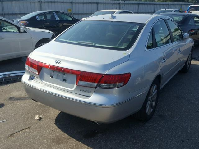 KMHFC46F59A341966 - 2009 HYUNDAI AZERA SE SILVER photo 4