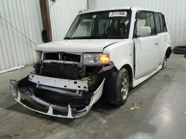 JTLKT324X50212496 - 2005 TOYOTA SCION XB თეთრი ფოტო 2