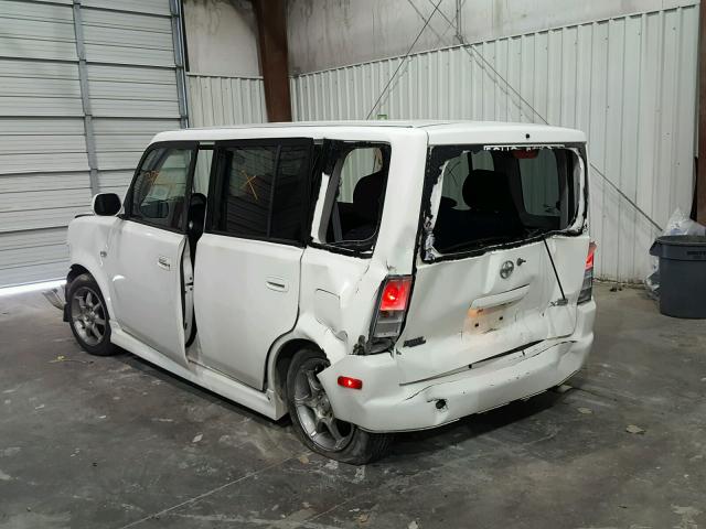 JTLKT324X50212496 - 2005 TOYOTA SCION XB თეთრი ფოტო 3