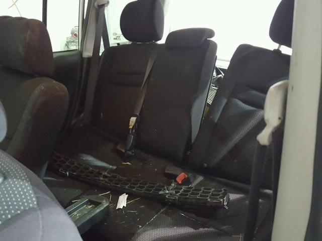 JTLKT324X50212496 - 2005 TOYOTA SCION XB თეთრი ფოტო 6