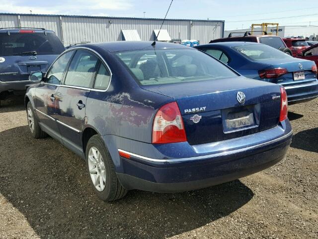 WVWPD63B14P203804 - 2004 VOLKSWAGEN PASSAT GLS BLUE photo 3