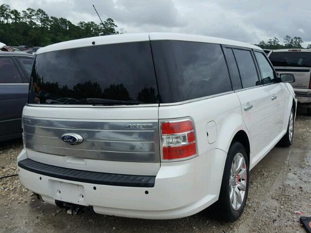 2FMGK5DC2BBD24235 - 2011 FORD FLEX LIMIT WHITE photo 4