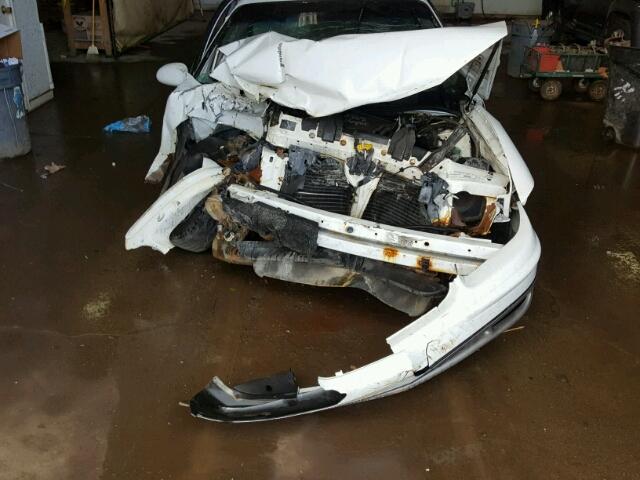 2G4WF5514Y1317461 - 2000 BUICK REGAL GS WHITE photo 7