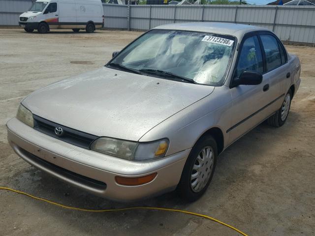 1NXAE09B0SZ266104 - 1995 TOYOTA COROLLA LE BEIGE photo 2