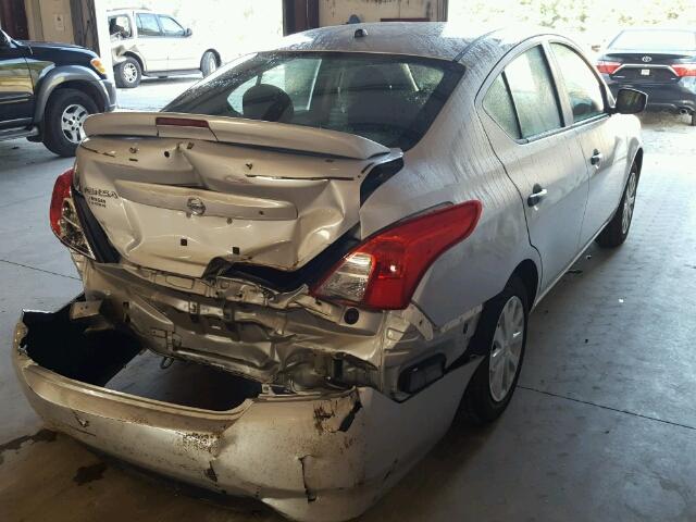 3N1CN7AP6HL865561 - 2017 NISSAN VERSA S SILVER photo 4