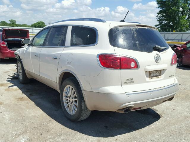 5GAKRCED7CJ290149 - 2012 BUICK ENCLAVE CREAM photo 3