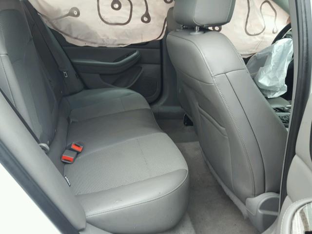 1G11C5SLXFF300210 - 2015 CHEVROLET MALIBU 1LT 白色 照片 6