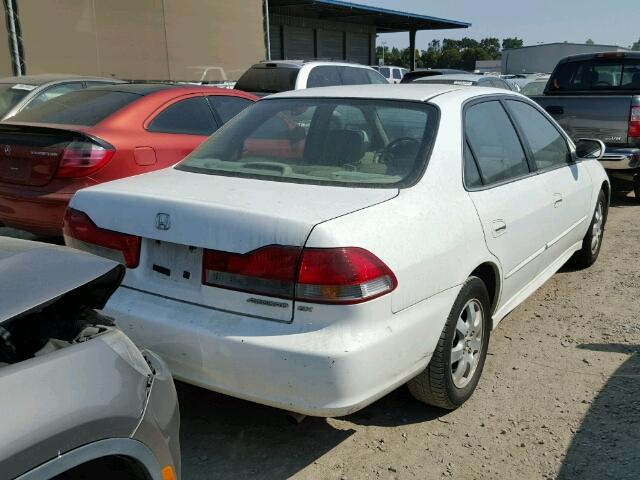 1HGCG56681A124421 - 2001 HONDA ACCORD EX WHITE photo 4