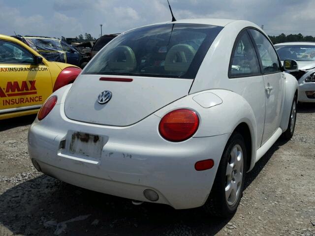3VWCP21C22M404668 - 2002 VOLKSWAGEN NEW BEETLE 白色 照片 4