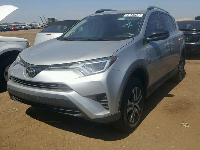 2T3BFREV6HW590499 - 2017 TOYOTA RAV4 SILVER photo 2