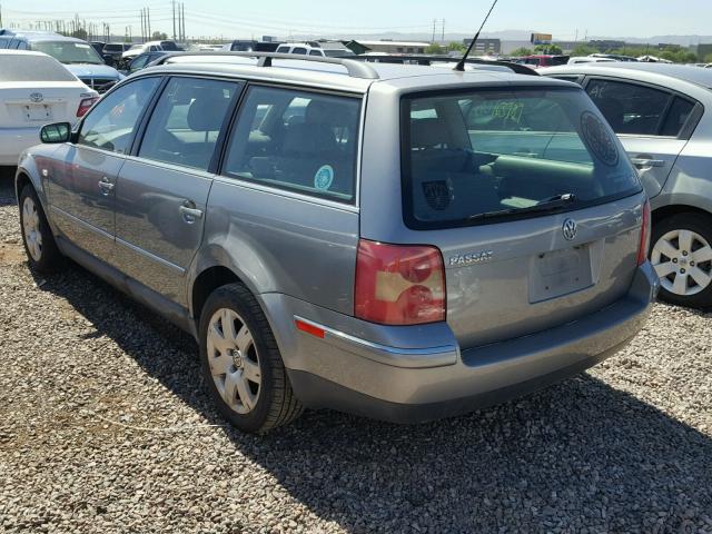 WVWYH63B53E365051 - 2003 VOLKSWAGEN PASSAT GLX 银色 照片 3