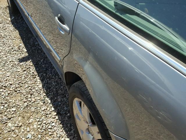 WVWYH63B53E365051 - 2003 VOLKSWAGEN PASSAT GLX 银色 照片 9