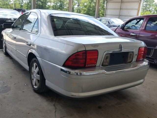 1LNHM86S32Y612546 - 2002 LINCOLN LS 银色 照片 3