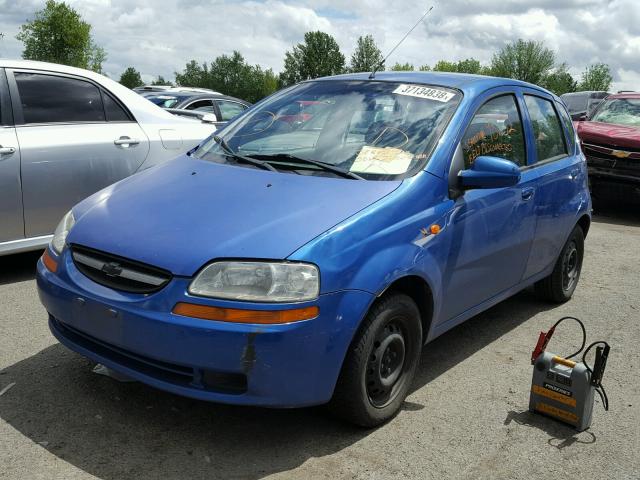 KL1TD62694B143004 - 2004 CHEVROLET AVEO BLUE photo 2