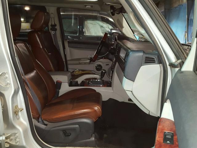 1J8HG58276C219491 - 2006 JEEP COMMANDER 银色 照片 5