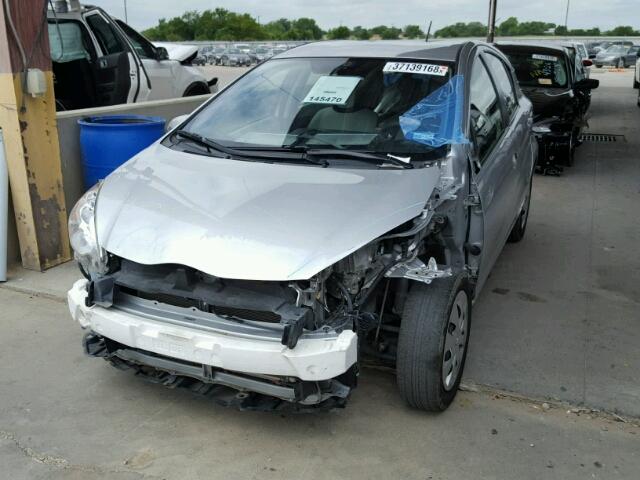 JTDKDTB3XE1562849 - 2014 TOYOTA PRIUS C SILVER photo 2