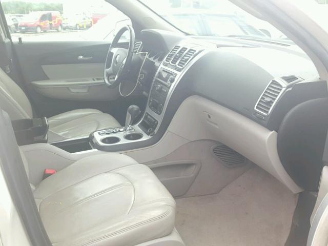 1GKEV23738J229049 - 2008 GMC ACADIA SLT თეთრი ფოტო 5