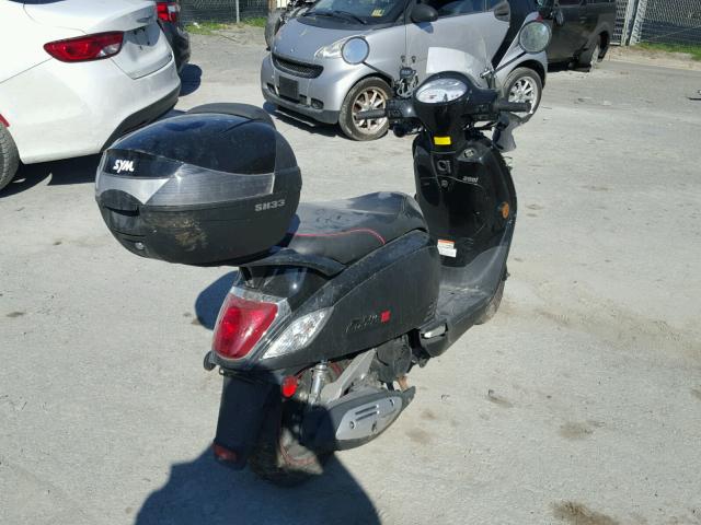 RFGBS1LE9JXXA1427 - 2018 OTHER SCOOTER BLACK photo 4