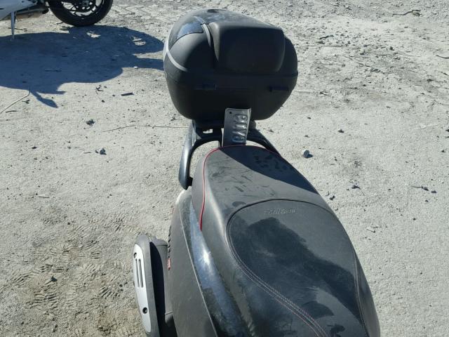 RFGBS1LE9JXXA1427 - 2018 OTHER SCOOTER BLACK photo 6