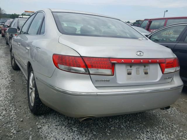 KMHFC46F86A050373 - 2006 HYUNDAI AZERA SE SILVER photo 3