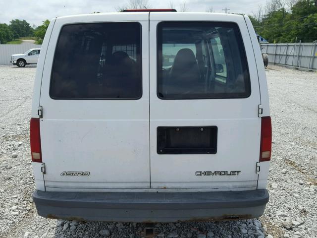 1GCDL19W2YB132778 - 2000 CHEVROLET ASTRO WHITE photo 6