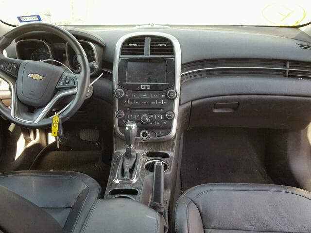 1G11F5SL0FF159946 - 2015 CHEVROLET MALIBU LTZ 棕色 照片 9