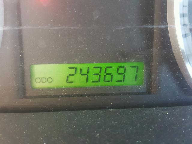 KL1TD66E09B611405 - 2009 CHEVROLET AVEO LS WHITE photo 8