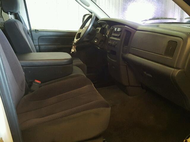 3D7KS28DX5G857442 - 2005 DODGE RAM 2500 S WHITE photo 5