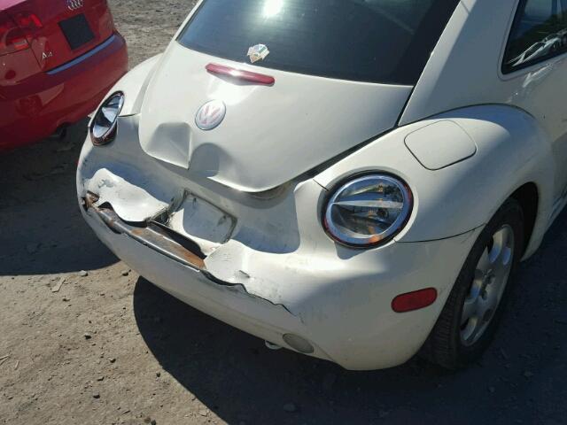 3VWCK21C63M423319 - 2003 VOLKSWAGEN NEW BEETLE 白色 照片 9