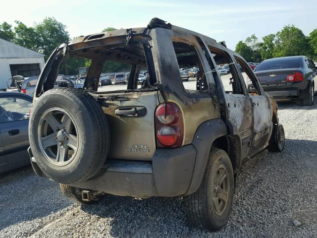 1J4GL38K26W125787 - 2006 JEEP LIBERTY RE BURN photo 4