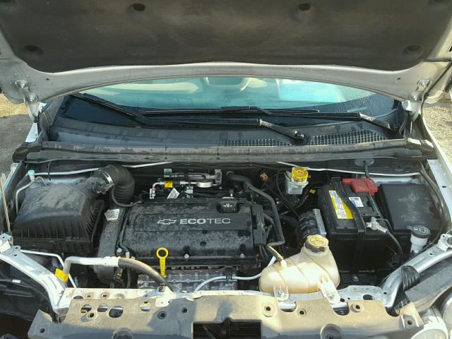 1G1JA5SH7F4165930 - 2015 CHEVROLET SONIC LS 银色 照片 7