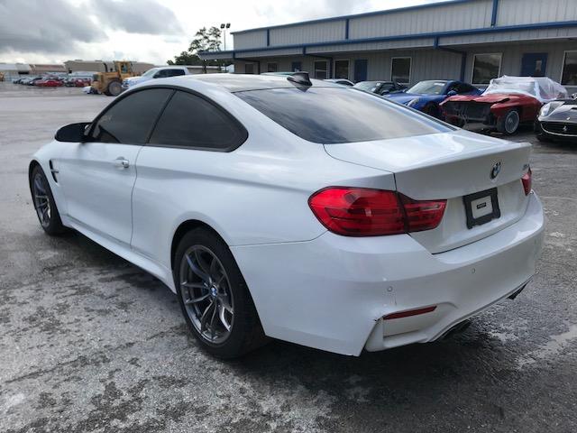 WBS3R9C57FK334191 - 2015 BMW M4 WHITE photo 3