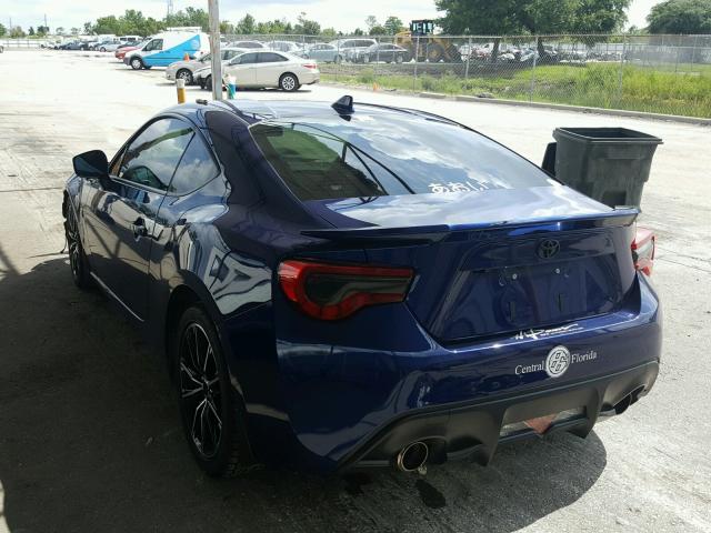 JF1ZNAA19H9705138 - 2017 TOYOTA 86 BASE BLUE photo 3