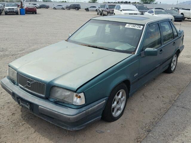 YV1LS5509P2062874 - 1993 VOLVO 850 GREEN photo 2