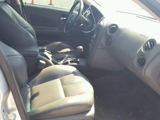 2G2WS522741375785 - 2004 PONTIAC GRAND PRIX SILVER photo 5