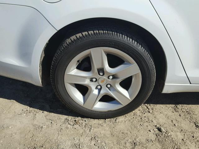 1G1ZG57N794184434 - 2009 CHEVROLET MALIBU LS WHITE photo 10