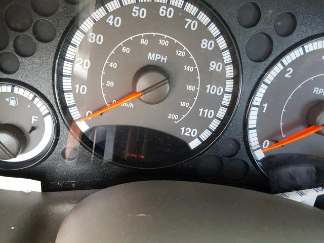 1J4GL38K95W722868 - 2005 JEEP LIBERTY RE GREEN photo 8