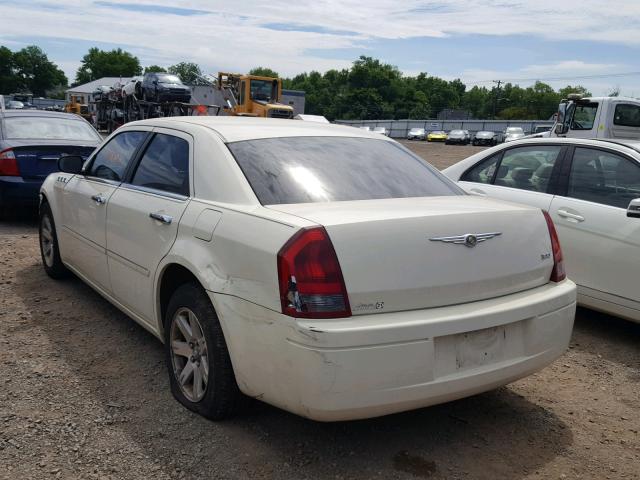 2C3KA43R87H618829 - 2007 CHRYSLER 300 WHITE photo 3