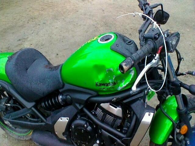 JKAENEA16FDA02863 - 2015 KAWASAKI EN650 A მწვანე ფოტო 5
