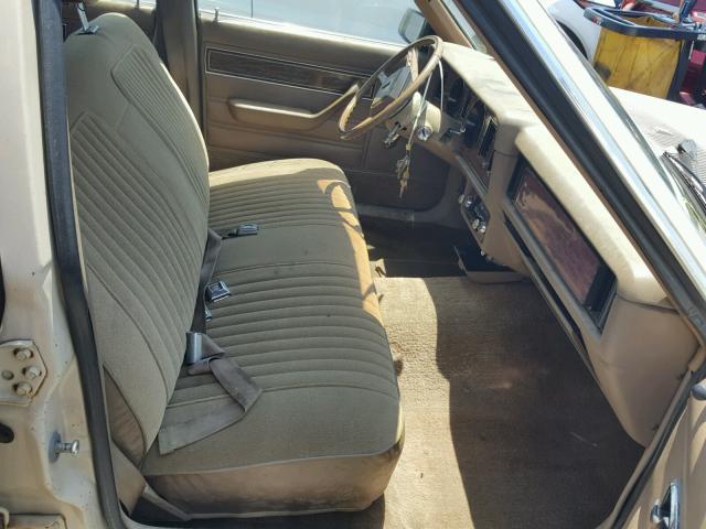 1FABP21B0CK102266 - 1982 FORD FAIRMONT TAN photo 5