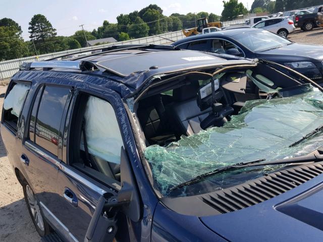 5LMFU28527LJ21799 - 2007 LINCOLN NAVIGATOR ლურჯი ფოტო 9